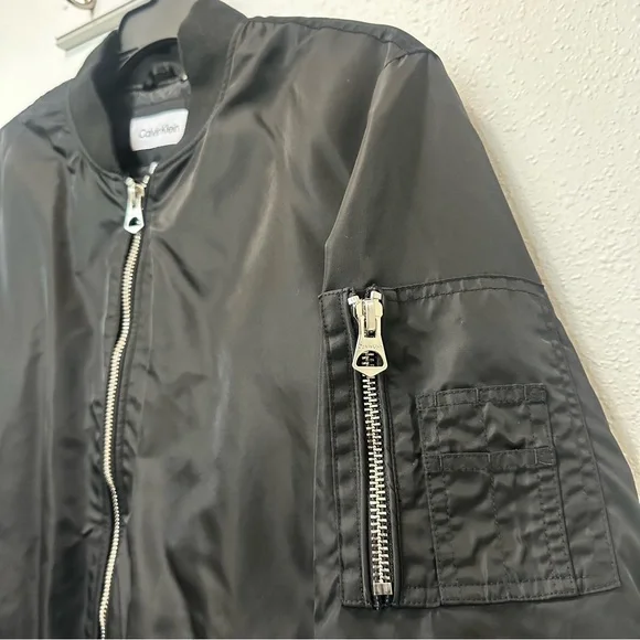 Calvin Klein Men's Classic Black Bomber Jacket - Picture 5 of 9